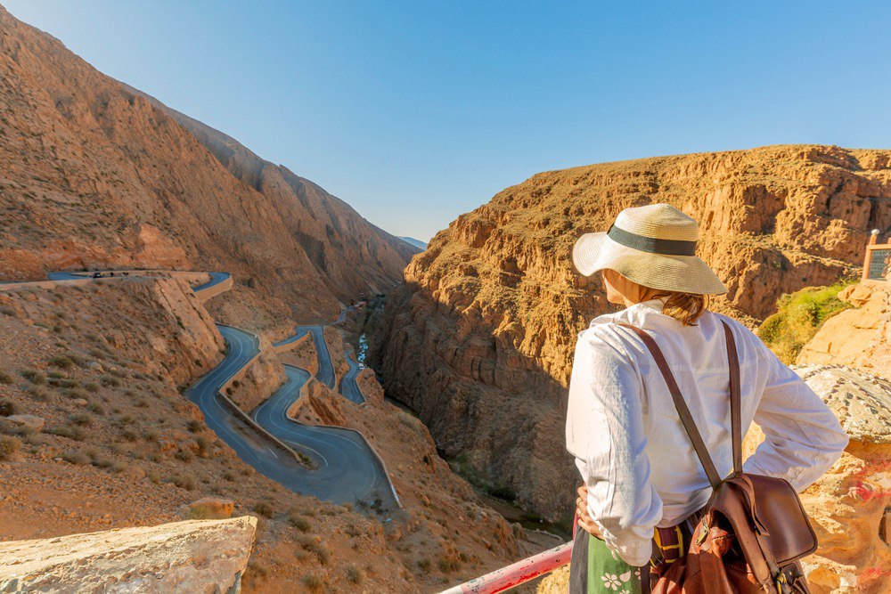 8 Days Tour From Casablanca To Chefchaouen And Merzouga Desert